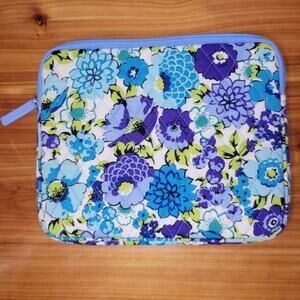 Vera Bradley Tablet Case – Blueberry Blooms 10" Padded – Retired Print, Quilted